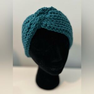 Elegant Teal Twist Headband